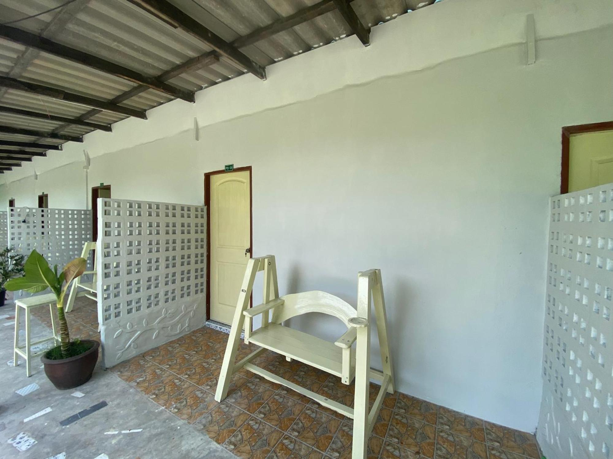 Pd Guesthouse Ko Kut Екстериор снимка