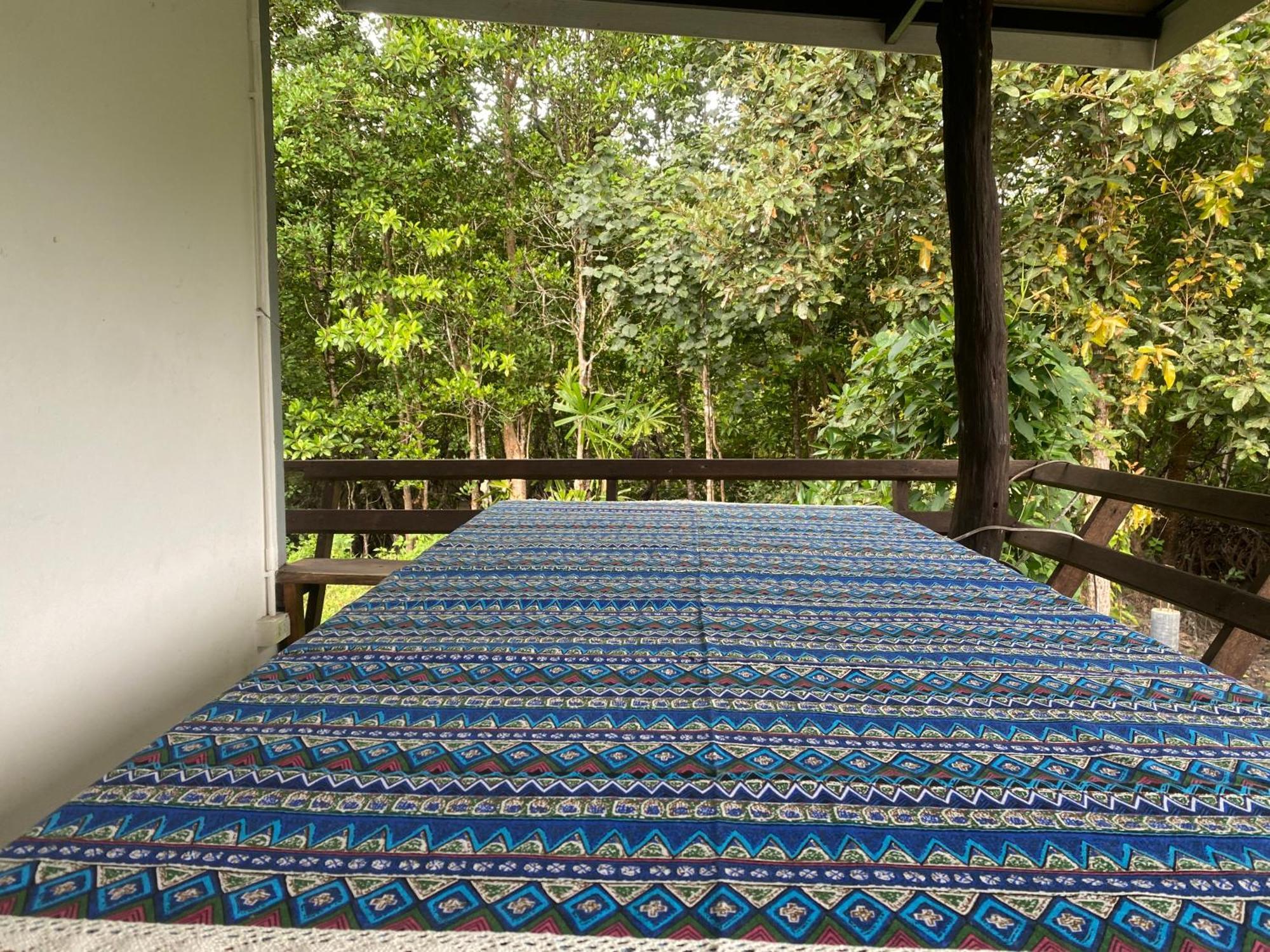 Pd Guesthouse Ko Kut Екстериор снимка